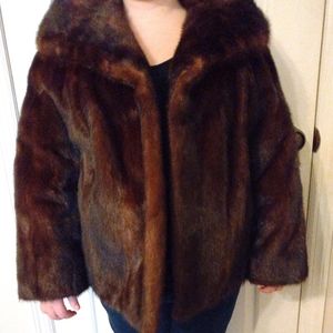 PRICE DROP!! Mink fur coat. Perfect condition. Small to medium.